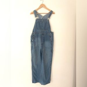 Vintage 90’s Gap denim overalls size medium